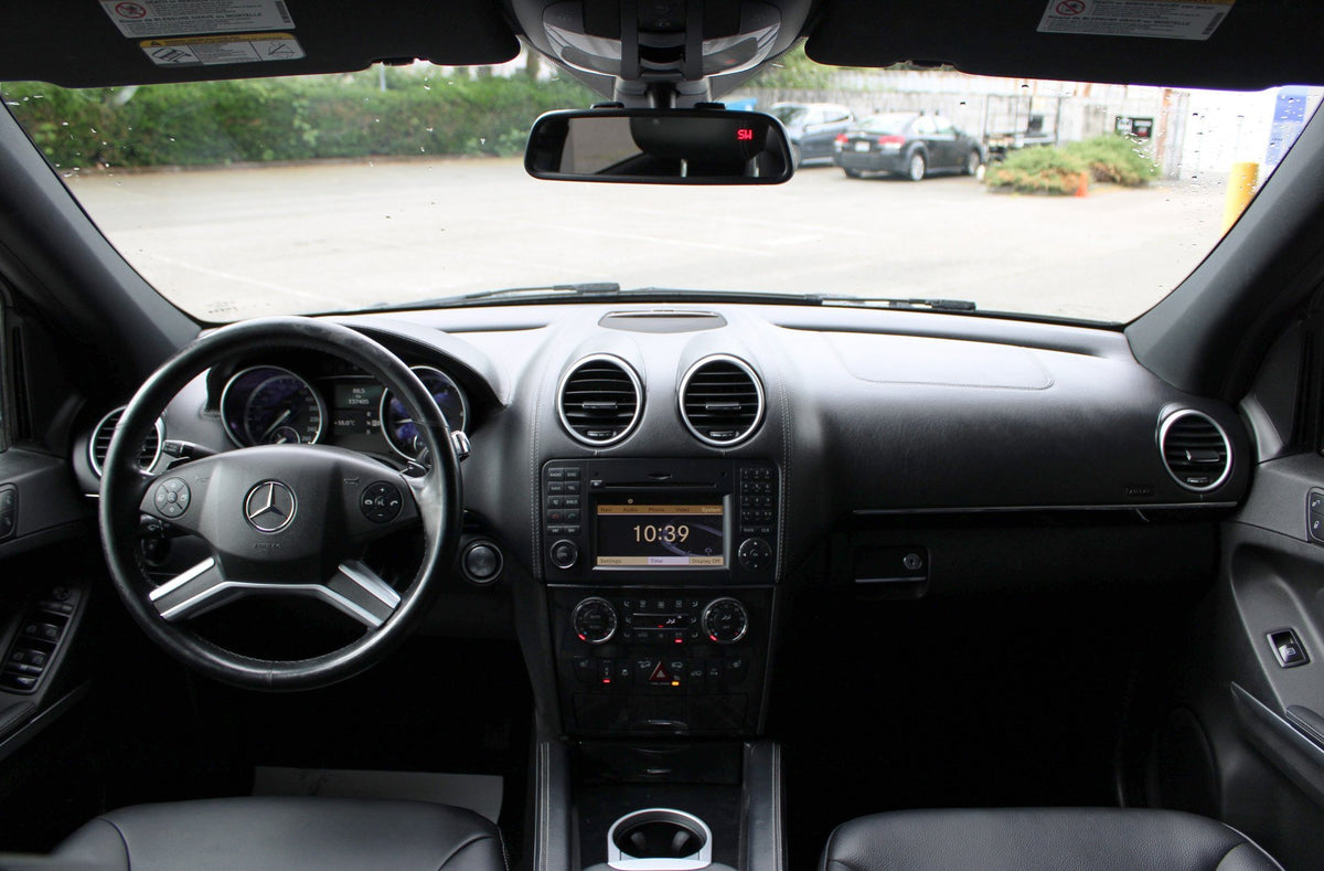 2012 Mercedes Benz GL350 4MATIC BlueTEC NEW TIMING CHAIN and Major service done by Mercedes.