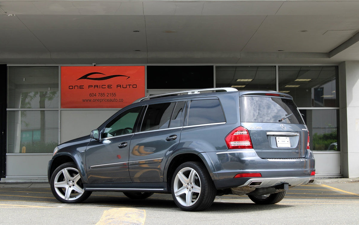 2012 Mercedes Benz GL350 4MATIC BlueTEC NEW TIMING CHAIN and Major service done by Mercedes.